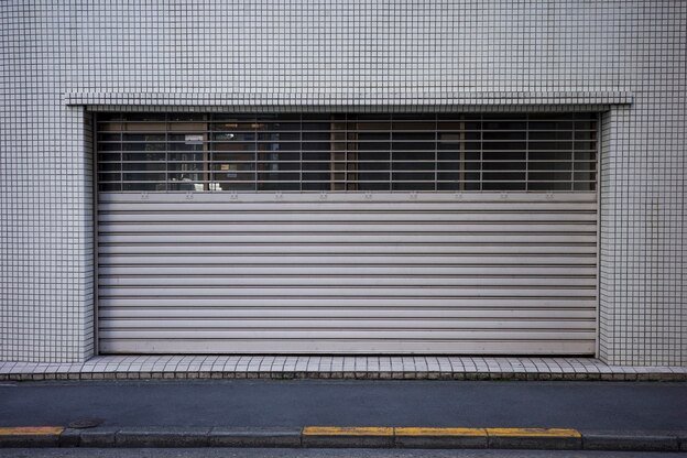 Garage Door Roll-up Gate Repair